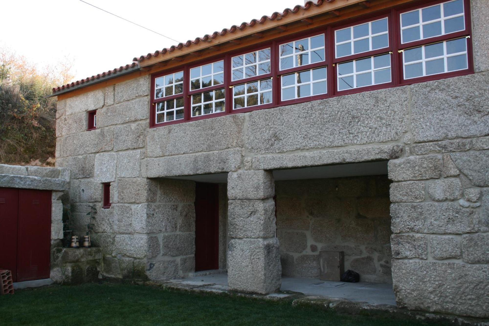 Villa Quinta Da Fonte Arcada à Paço de Sousa Extérieur photo